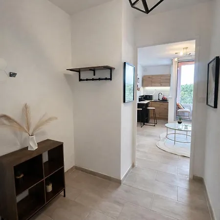 Cosy Avec Terrasse A Deux Pas De La ! *